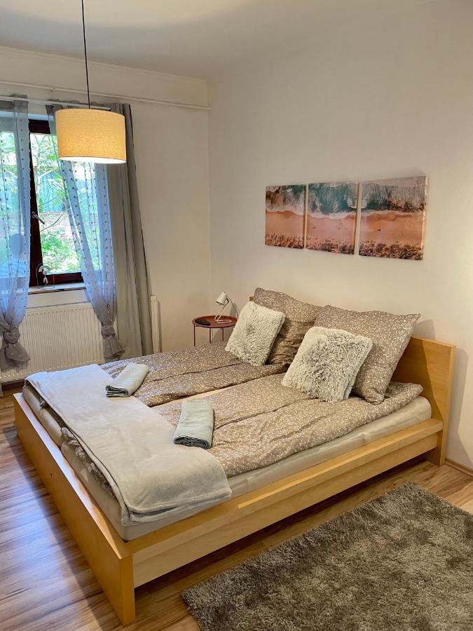 Boni Apartman Miskolc Buitenkant foto